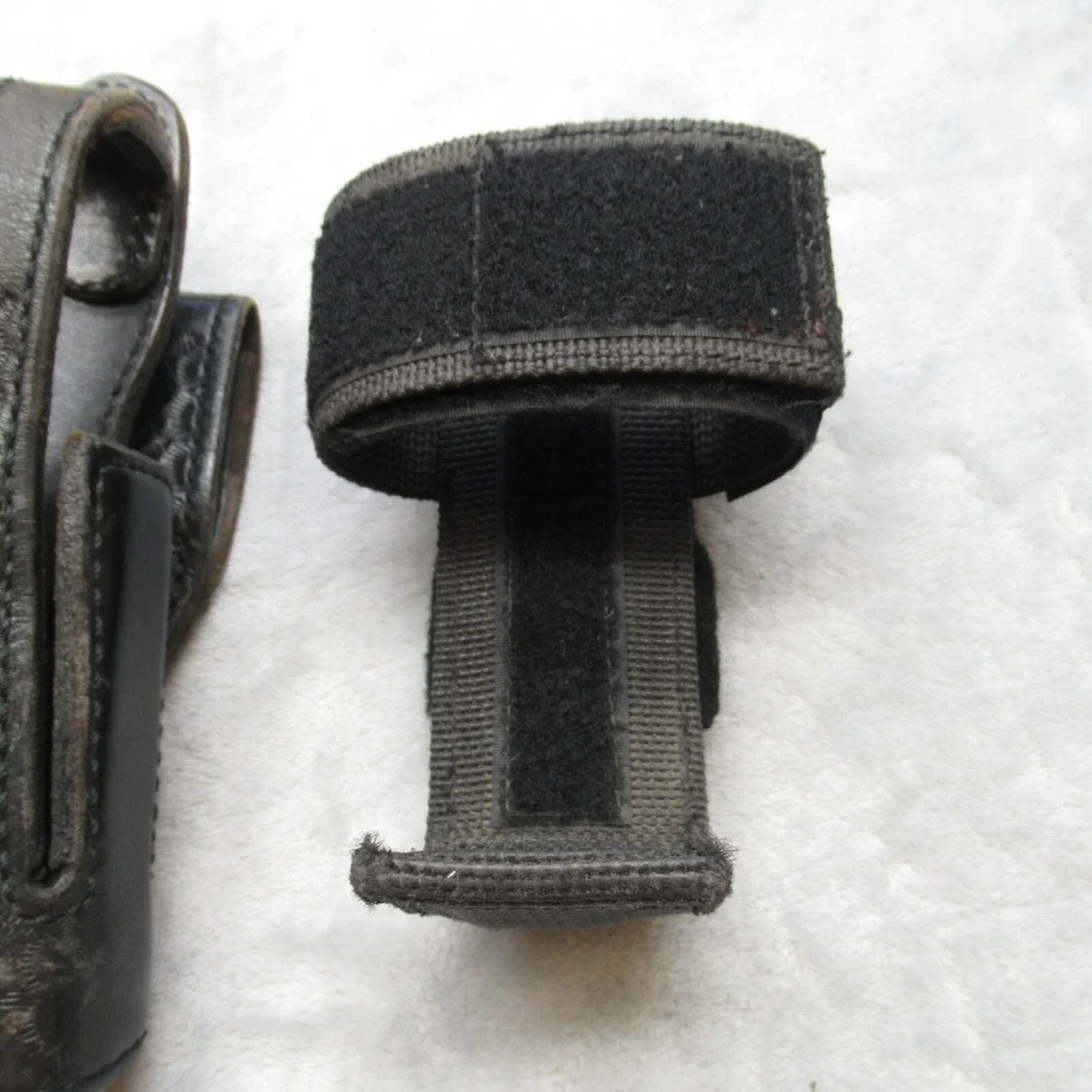 2 Pc Don‎ Hume Black Leather Double Magazine Holder Officer Duty H-745-4